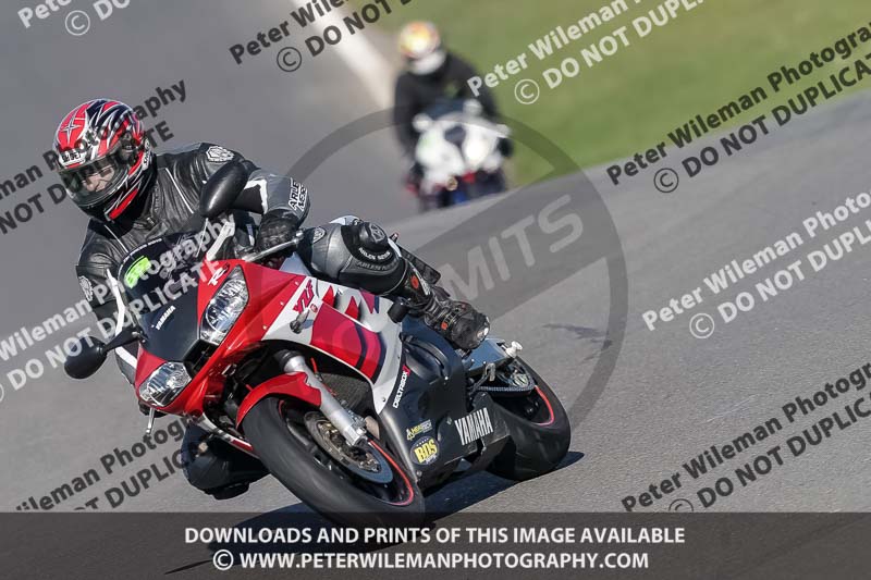 donington no limits trackday;donington park photographs;donington trackday photographs;no limits trackdays;peter wileman photography;trackday digital images;trackday photos